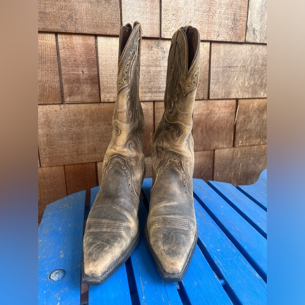 Women’s Western Heritage Ariat 10019915 boots size 11 - Picture 8 of 11